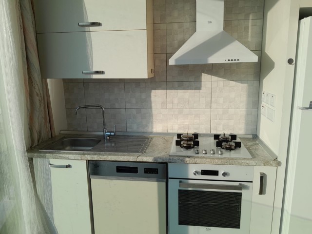 Flat To Rent in Girne Merkez, Kyrenia