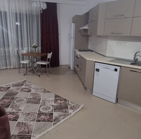 Flat To Rent in Karaoğlanoğlu, Kyrenia