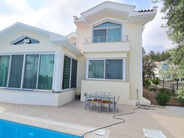 ULTRA LUX 3+1 VILLA - 3 MINUTES WALKING DISTANCE TO ESK