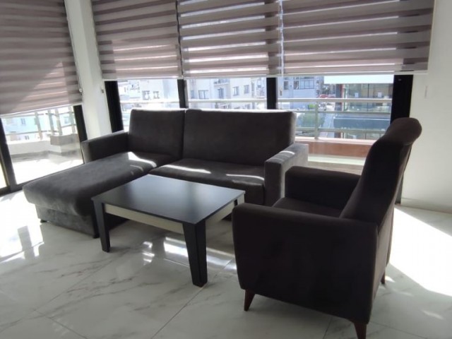 Girne merkezde 3+1 penthouse