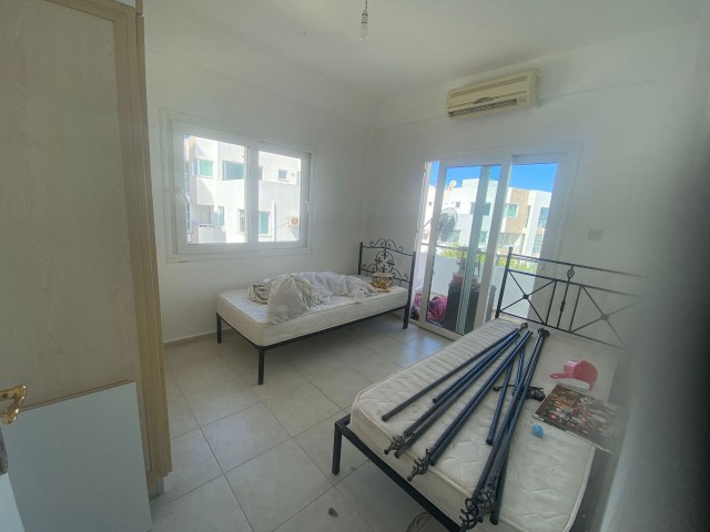 ALSANCAK 3+1 FLAT FOR SALE