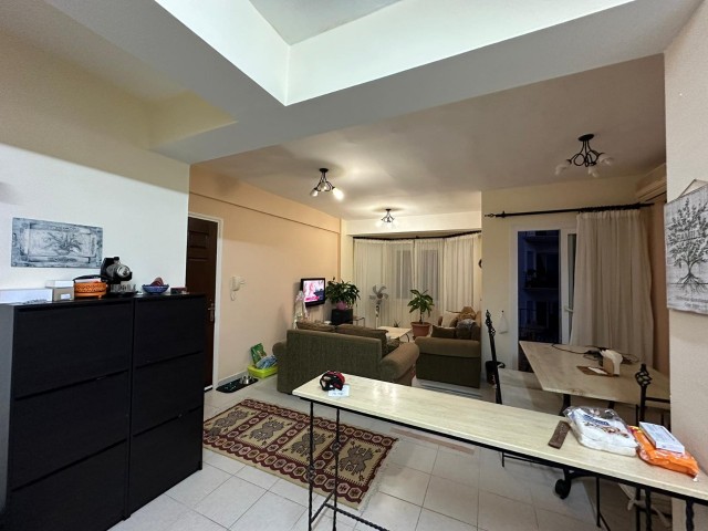 Alsancak 3+1 flat for sale