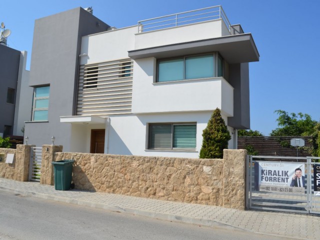 Kyrenia Chatalkoy 3+ 1 Villa for Sale / Duplex with Pool ** 