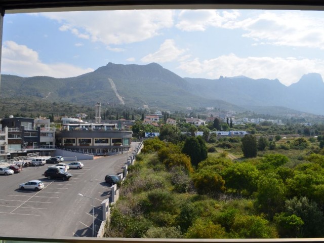 3+1 Penthouse Apartment for Sale in Kyrenia Central ** 