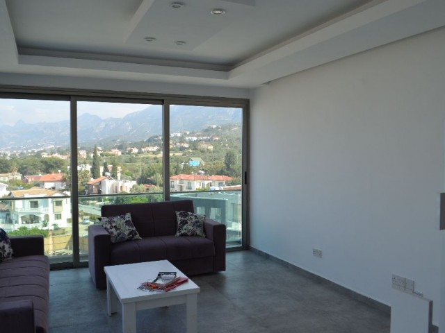 Girne Merkez  Satılık 3+1 Penthouse