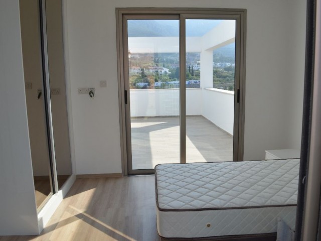 Girne Merkez  Satılık 3+1 Penthouse