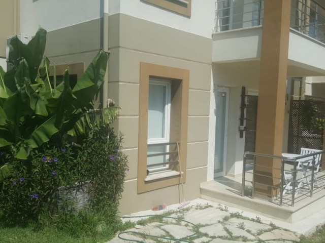 Girne Alsancak Satılık 2+1 Daire / Bahçeli