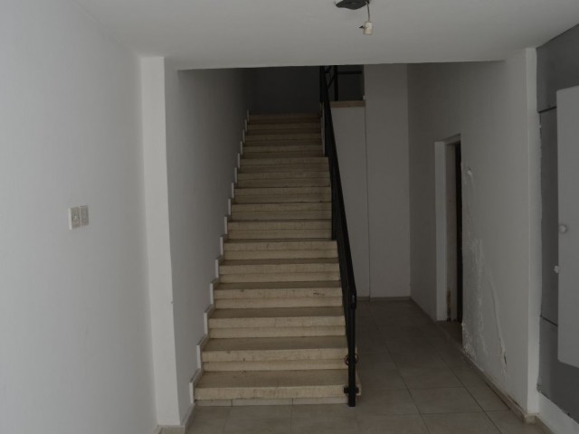 3 +1 Spacious Apartment in the Center of Kyrenia ** 