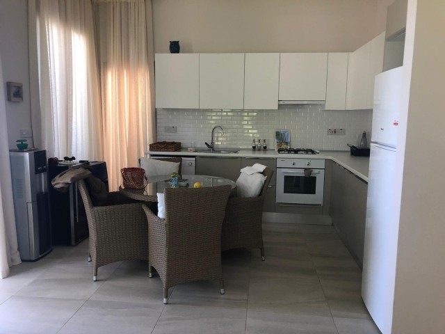 Flat To Rent in Alsancak, Kyrenia