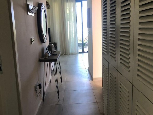 Flat To Rent in Alsancak, Kyrenia