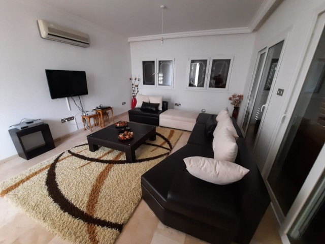 4+1 Villa Zu Vermieten In Kyrenia Alsancak / Mit Pool ** 