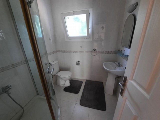 4+1 Villa Zu Vermieten In Kyrenia Alsancak / Mit Pool ** 