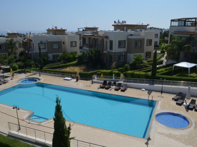 Girne Alsancak Escape Plaja Yürüme Mesafede  2+1 Daire