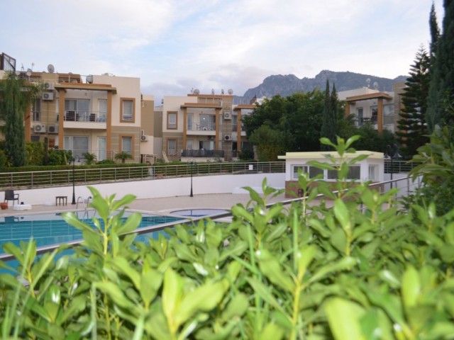 Kyrenia Alsancak Escape 2+1 Apartment mit Garten in Strandnähe zu verkaufen
