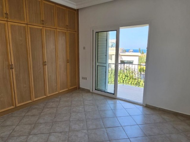 3+1 VILLA FOR RENT IN KYRENIA YEŞİLTEPE / PRIVATE POOL / BIG GARDEN