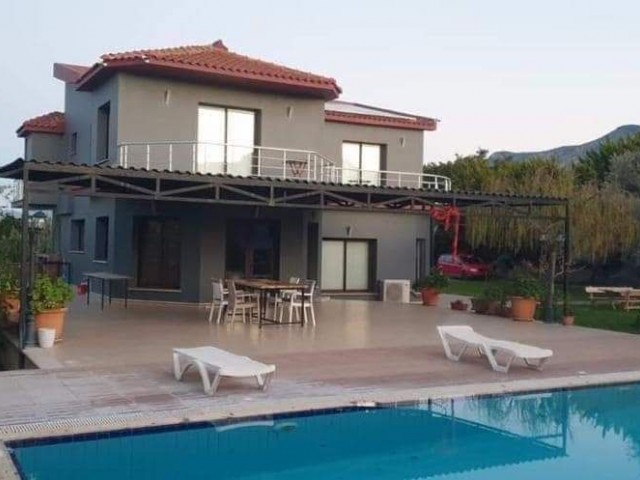 4+1 VILLA WITH POOL FOR RENT IN GIRNE OZANKO