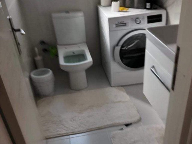 3+1 FLAT FOR SALE IN KYRENIA CENTER / SEA VIEW