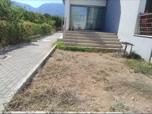Girne Karaoğlanoğlu 2+1 Apartment with Garden for Rent