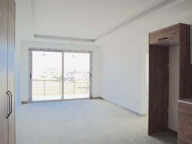 Новая квартира 2+1 на продажу в районе Босфора между Киренией и Никосией