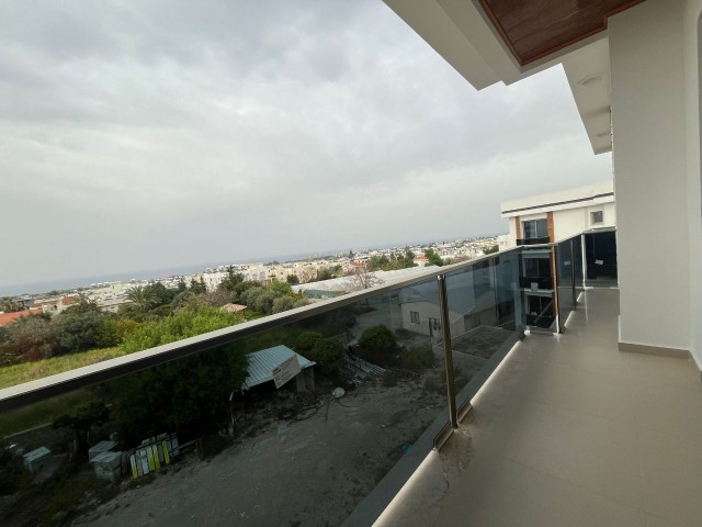 Girne Alsancak Alkent Yakın Satılık  2+1  Daire