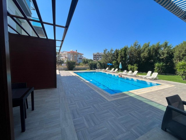 Girne Karaoğlanoğlu Daily 1+1 Flat for Rent / Kaya Palazzo 300m from the hotel