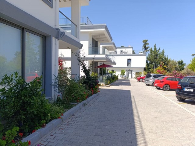 3+1 Maisonette-Villa zur Miete in der Hauptstraße Girne Karaoğlanoğlu