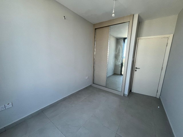 2+1 neue Wohnung zum Verkauf in der Nähe des Marktes Kyrenia Alsancak Atakara