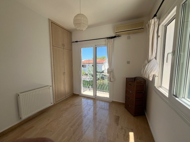 ALSANCAK ÇIKIŞINDA 3+1 SATILIK VILLA