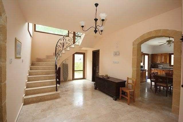 3+1 daily villa in Malatya village in Kyrenia Alsancak