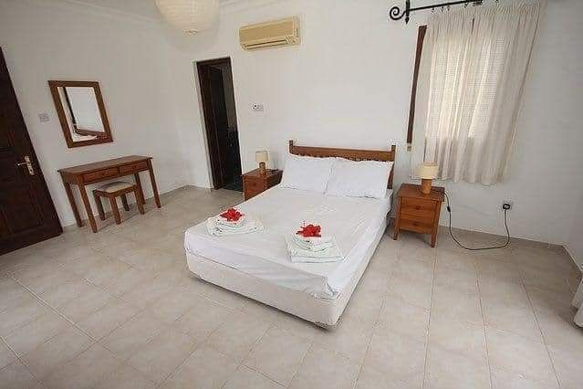 3+1 Tagesvilla im Dorf Malatya in Kyrenia Alsancak