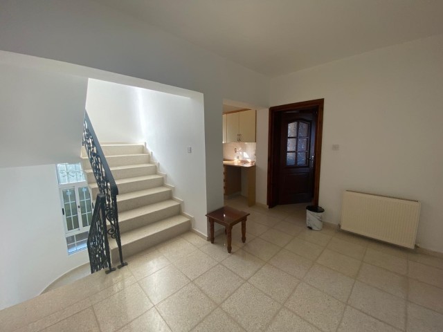 Villa To Rent in Bellapais, Kyrenia