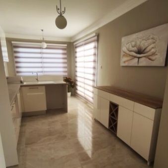 Long Beach-İskele bölgesinde Full eşyalı en gözde cadde üzerinde 2+1 SATILIK DAİRE