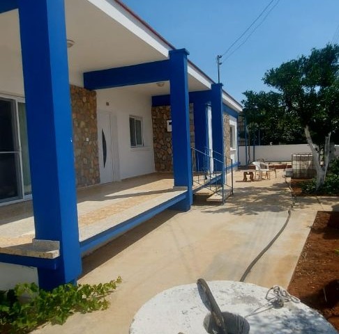 550 M2 Fully furnished single floor villa/Detached house for sale with large garden, 3 bedrooms, 2 living rooms