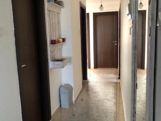 3+1 FLAT FOR SALE IN A SITE WITH ELEVATOR IN NICOSIA/DEMİRHAN.. 0533 859 21 66