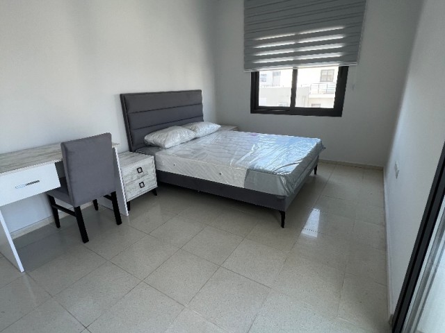 LEFKOŞA/KÜÇÜKKAYMAKLI DA MAKRO MARKET YANI FULL SIFIR LÜX EŞYALI İÇERİSİNDE 750 Stg den KİRACILI 125 m2 TÜRK MALI SATILIK  2+1 PENTHOUSE.. 0533 859 21 66