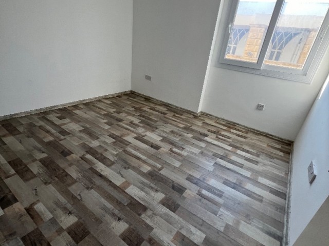 LEFKOŞA/GÖNYELİ DE YENİKENT YAKINI HİÇ KULLANILMAMIŞ SATILIK 2+1 DAİRE.. 0533 859 21 66