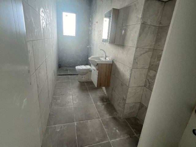 NEW 3+1 FLAT FOR SALE IN NICOSIA/GÖNYELİ, DELIVERED MARCH 2024, 124 m2 ENSUIT FOOTROOM..