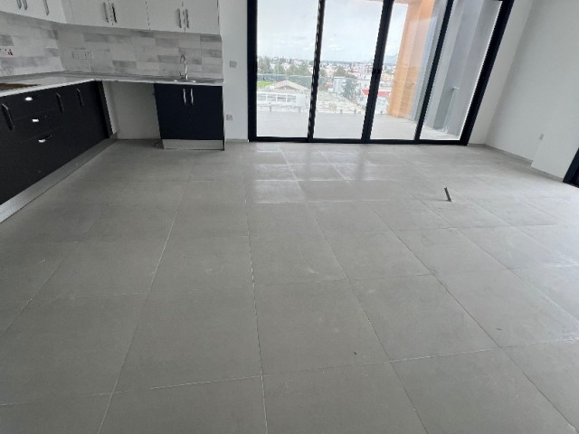 LEFKOŞA/KÜÇÜKKAYMAKLI DA 155 m2 ÇOK GENİŞ 2 TERASLI ASANSÖRLÜ TÜRK KOÇAN SATILIK SIFIR 2+1 PENTHOUSE..0533 859 21 66