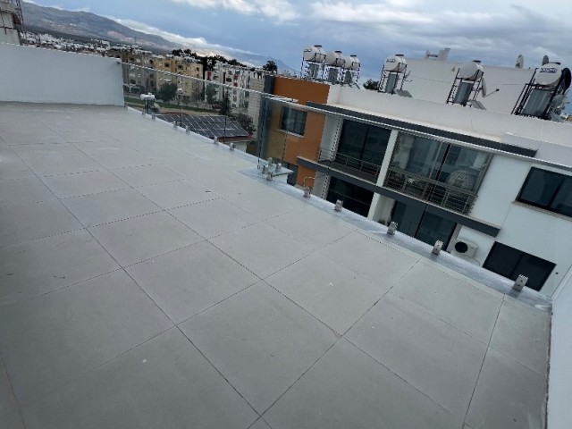 NICOSIA/KÜÇÜKKAYMAKLI 155 m2 VERY LARGE 2 TERRACES WITH ELEVATOR TURKISH KOÇAN NEW 2+1 PENTHOUSE FOR SALE..0533 859 21 66