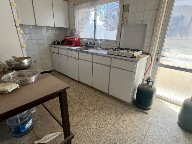 LEFKOŞA/TAŞKINKÖY SOSYAL KONUTLARDA SATILIK 3+1 DAİRE.. 0533 859 21 66