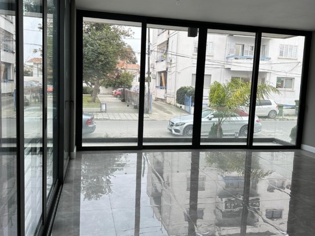 NICOSIA/KÖŞKLÜÇİFTLİK TEELITE MUHIT DEREBOYU NEXT TO CD GROUND FLOOR WITH COMMERCIAL PERMISSION 2 +1 OFFICE FOR RENT.. 0533 859 21 66