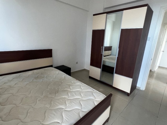 3+1 WOHNUNG ZU VERMIETEN IN KYRENIA/LAPTA, VOLLSTÄNDIG MÖBLIERT MIT GEMEINSCHAFTSPOOL, NEBEN DEM MARKT. 0533 859 21 66