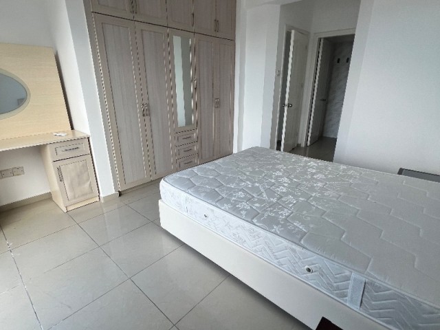 3+1 WOHNUNG ZU VERMIETEN IN KYRENIA/LAPTA, VOLLSTÄNDIG MÖBLIERT MIT GEMEINSCHAFTSPOOL, NEBEN DEM MARKT. 0533 859 21 66