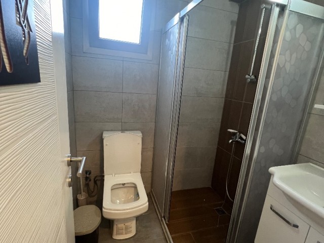 VOLLSTÄNDIG MÖBLIERTE 2+1-WOHNUNG ZU VERMIETEN IN NICOSIA/GÖNYELİ. 0533 859 21 66