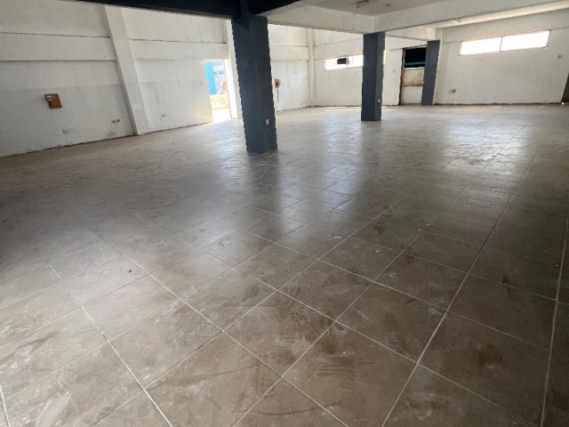 COMPLETE WORKPLACE FOR SALE ON THE CORNER WITH 700 m2 CLOSED AREA, ESTABLISHED ON A 630 m2 LAND IN FAMAGUSTA BIG INDUSTRY.. 0533 859 21 66