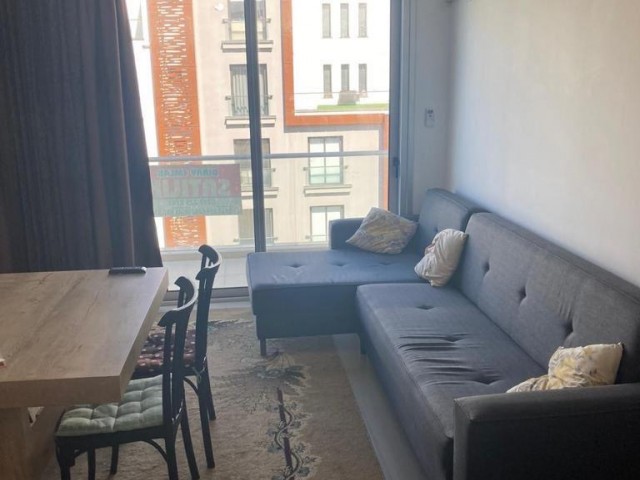 LEFKOŞA/DEREBOYU YAKINI NEAR EAST BANKA ARKASI YAPIM APT LARINDA ASANSÖRLÜ FULL EŞYALI SATILIK 2+1 DAİRE.. 0533 859 21 66