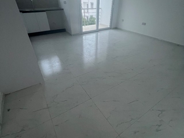 NEW 2+1 FLAT FOR SALE IN NICOSIA/GÖNYELİ, SIDE THE MARKET STOP WITH ELEVATOR..0533 859 21 66