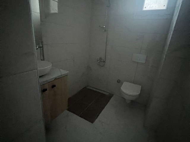 NEW 2+1 FLAT FOR SALE IN NICOSIA/GÖNYELİ, SIDE THE MARKET STOP WITH ELEVATOR..0533 859 21 66