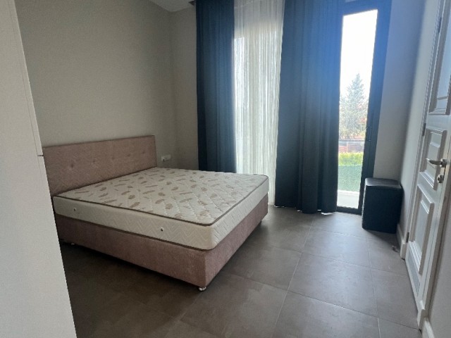FULLY FURNISHED 4+1 FLAT FOR RENT IN A SECURE COMPLEX WITH PRIVATE POOL IN KYRENIA/BELLPAİS..0533 859 21 66