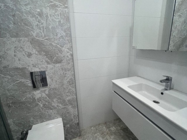FULLY FURNISHED 4+1 FLAT WITH PRIVATE POOL NEAR THE OLD COLLEGE IN KYRENIA/BELLAPAİS.. 0533 859 21 66
